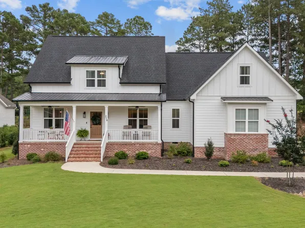 210 Finch Gate Drive, Seven Lakes, NC 27376