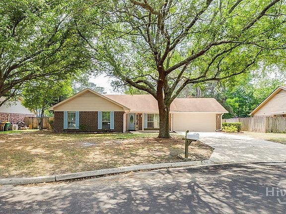 2nd image of 1 Longleaf Circle
