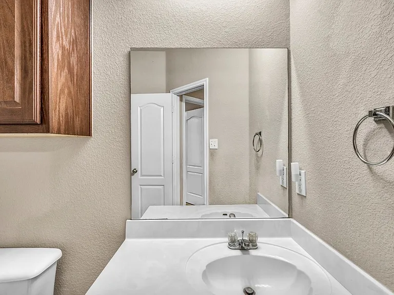 3748 Pine Needle Cir — Photo 18
