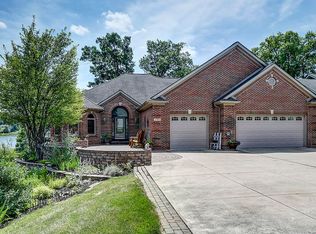 1745 Kristina Dr, White Lake, MI