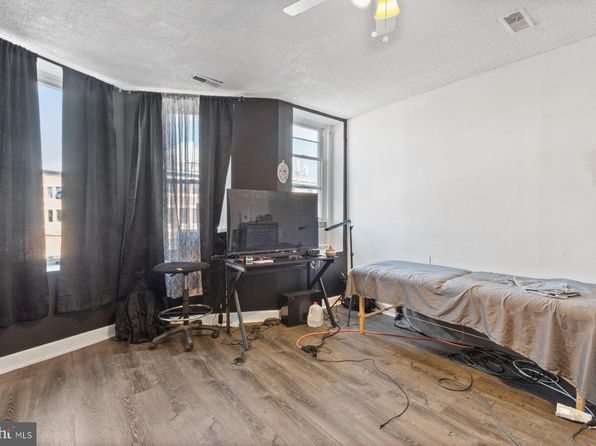 baltimore-maryland-131261142 picture