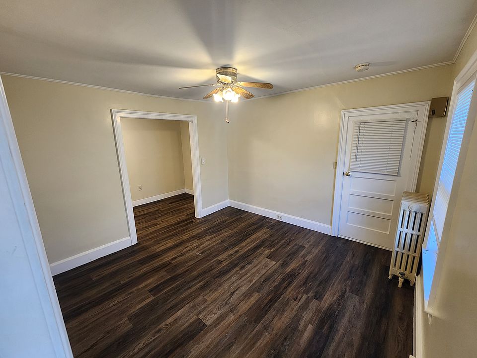 214 Pearl St Middletown CT | Zillow