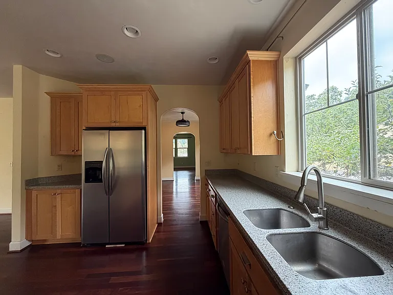 2659 Hendricks Ridge Dr — Photo 8