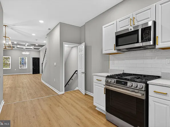 2518 W Fayette St, Baltimore, MD 21223