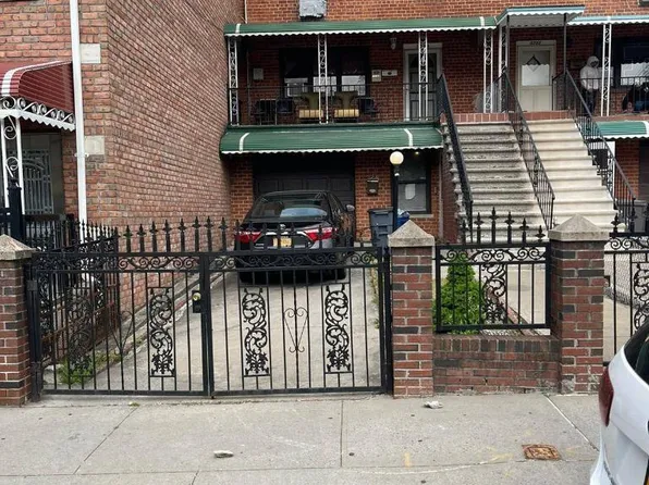 3733 Barnes Avenue, Bronx, NY 10467