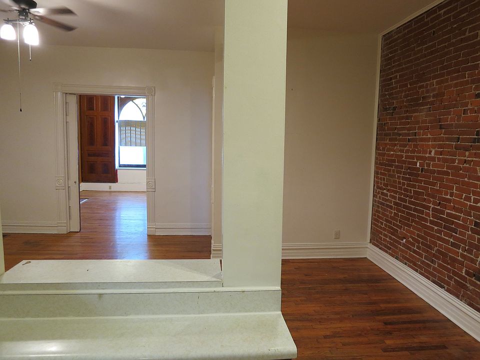 1st image of 2815-2817 Shenandoah Ave