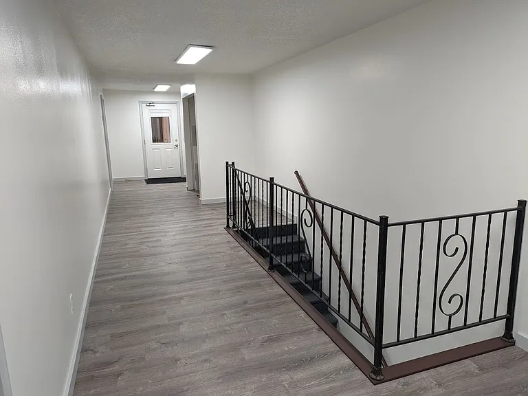 8829 Glendale St #17-24 — Photo 17