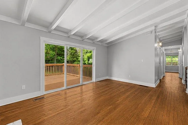 3476 Alison Dr — Photo 12