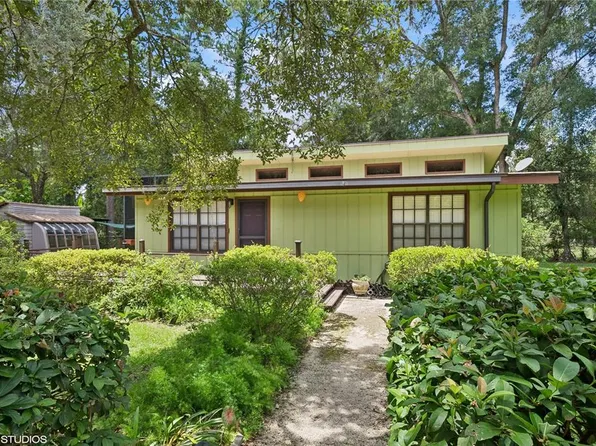 104 NE Weaver Run, Micanopy, FL 32667