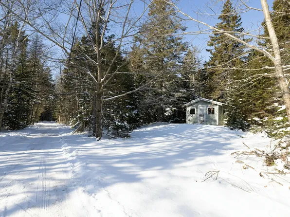 145 Stanley Field Road, Deer Isle, ME 04627