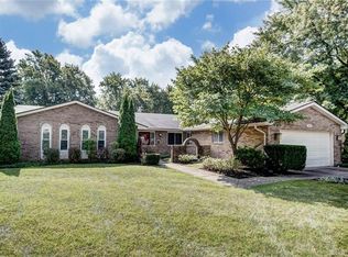 2436 S Old Oaks Dr, Dayton, OH 45431