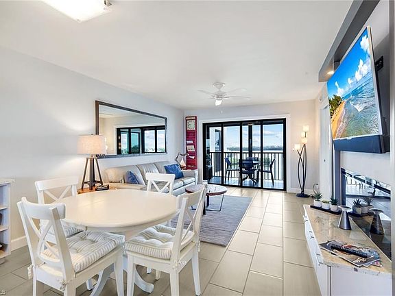 4th image of 4835 Bonita Beach RD #603