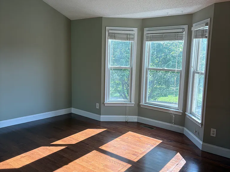 1530 Gilmer Cir — Photo 6
