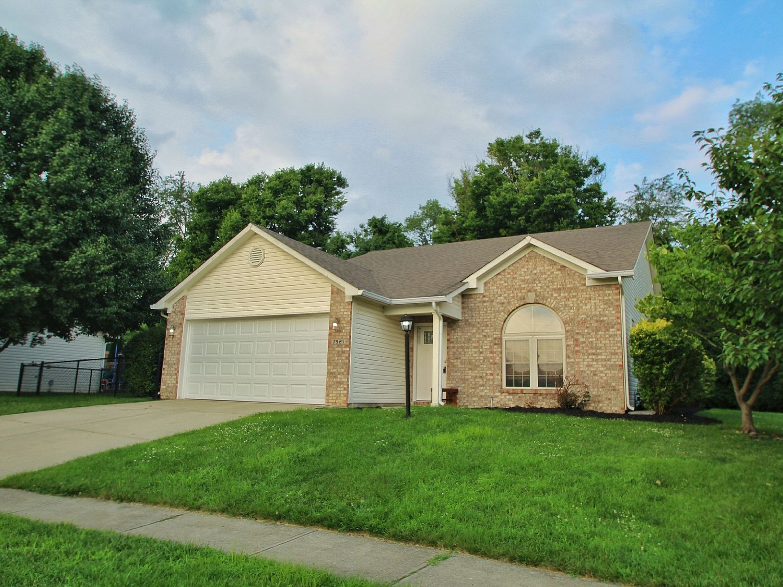 7921 Shannon Lakes Way, Indianapolis, IN 46217 Zillow