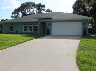 7021 Denmark St, Englewood, FL 34224