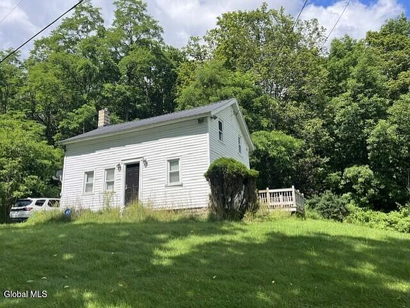 4th image of 359 Baldwin Road