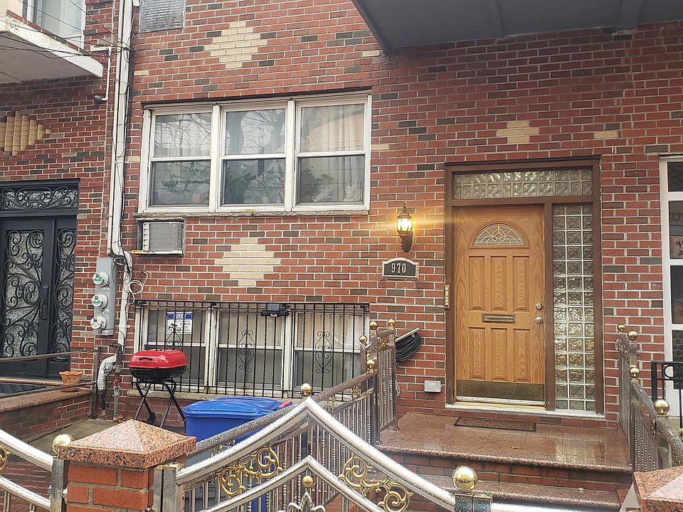 1st image of 970 E 107th St Floor 2