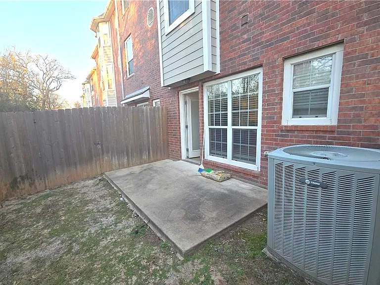 305 Holleman Dr E #1503 — Photo 22