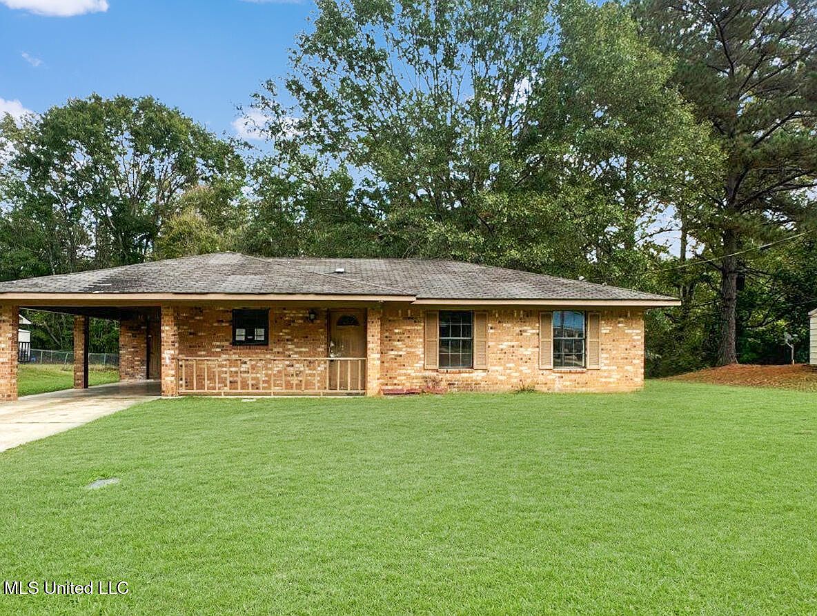 251 Pineview Dr, Hazlehurst, MS 39083 | Zillow