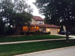2238 Trillium Ln, Naperville, IL 60565
