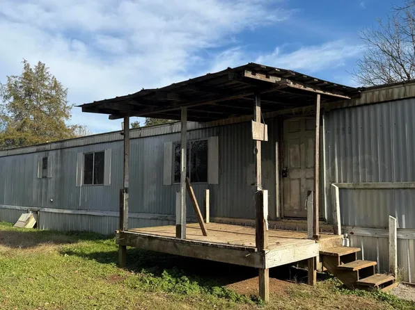 Highway 11s, Riceville, TN 37370