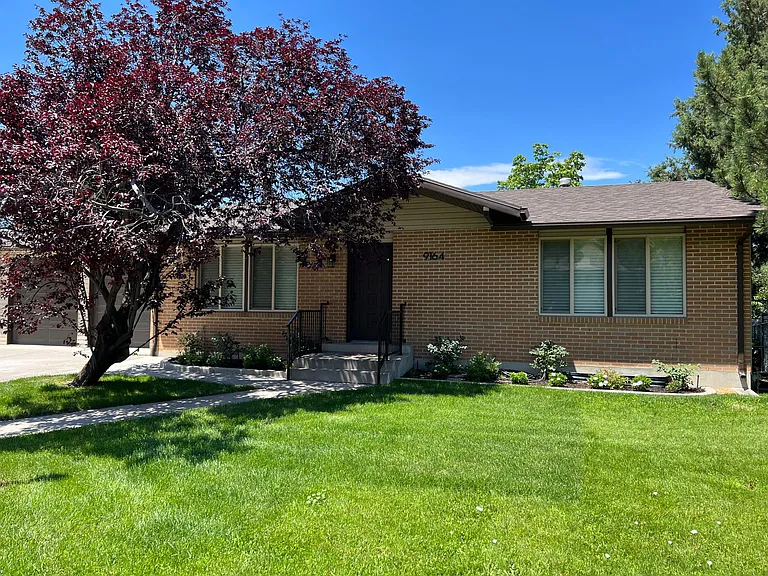 9164 S Scirlein Dr — Photo 34