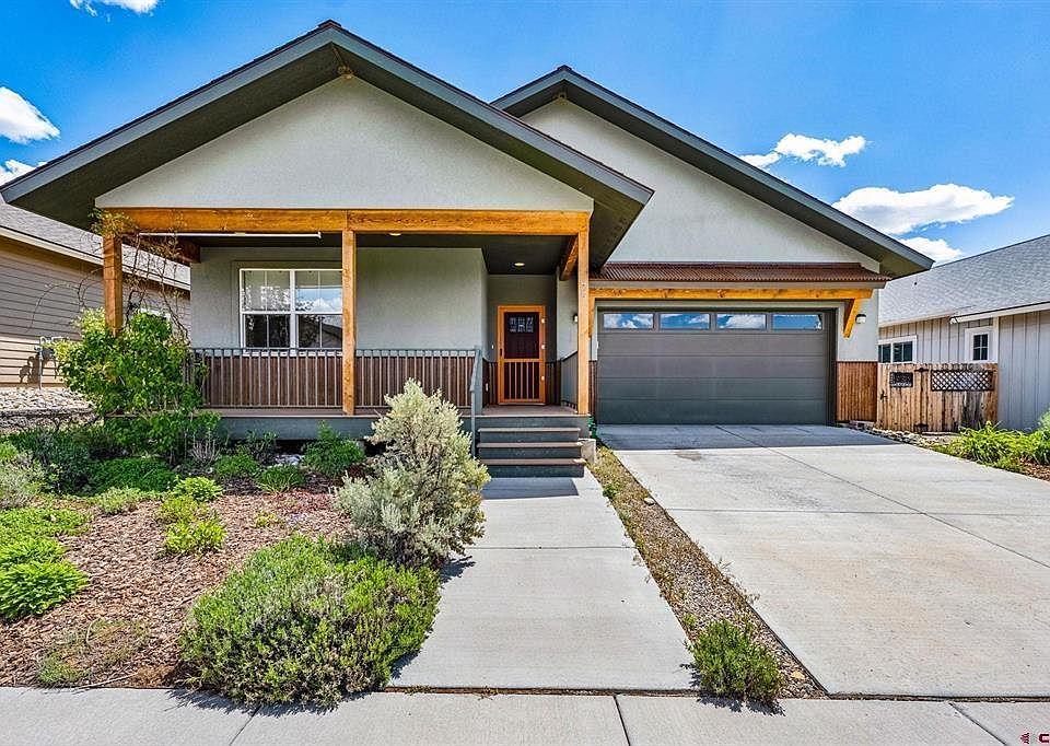 1st image of 75 Prospector Avenue