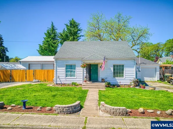 1180 23rd Ave, Sweet Home, OR 97386