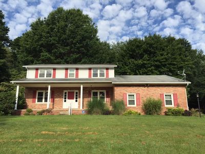 9797 Summerset Ave NW, Uniontown, OH, 44685