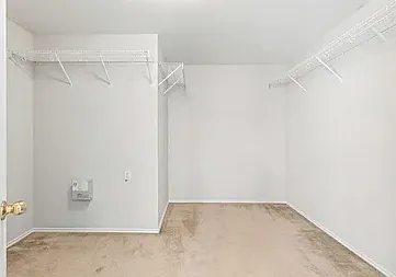 117 Willow Cv #1 — Photo 2