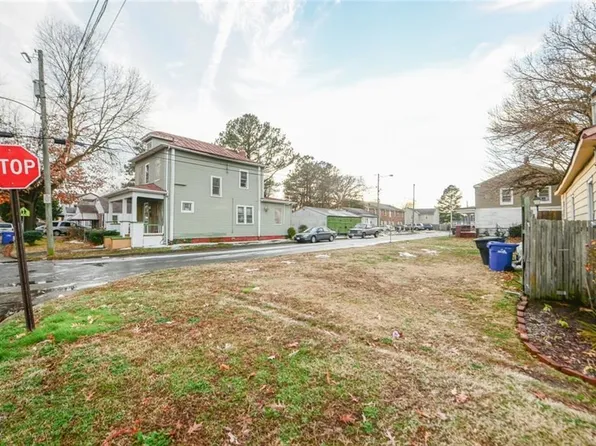 2124 Pearl St, Portsmouth, VA 23704