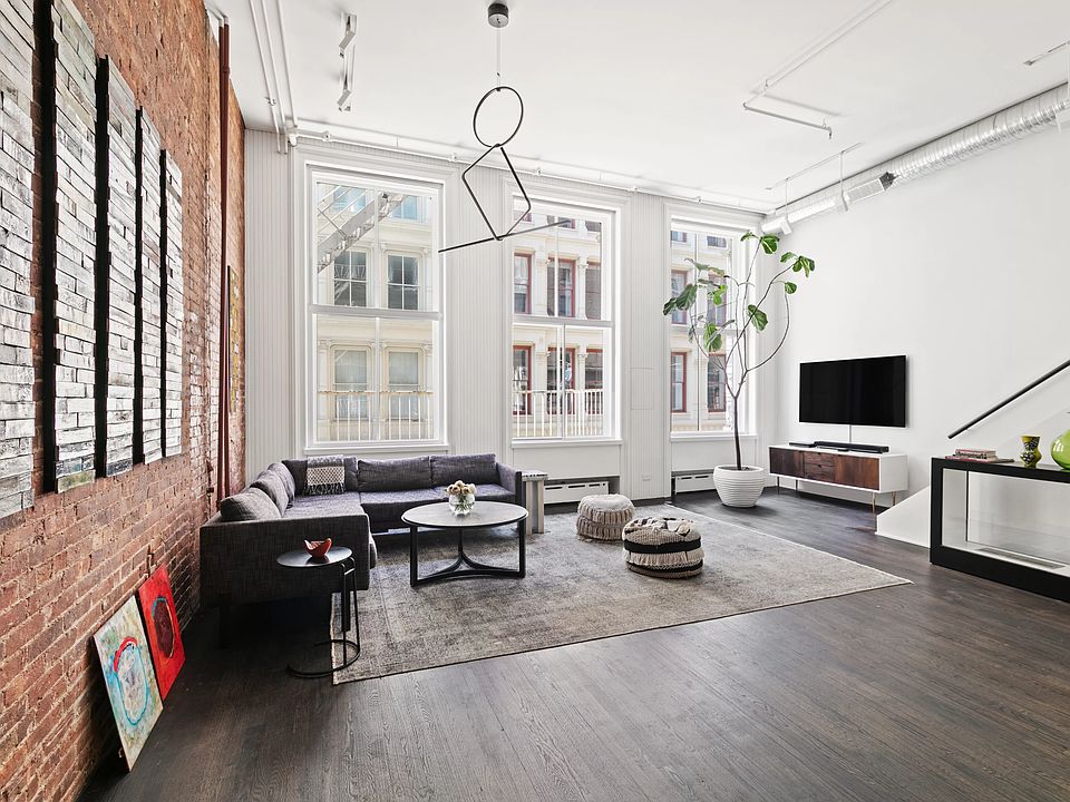 1st image of 100 Greene St Floor 2