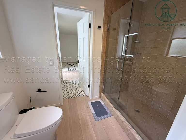 8072 Lake Pl — Photo 22