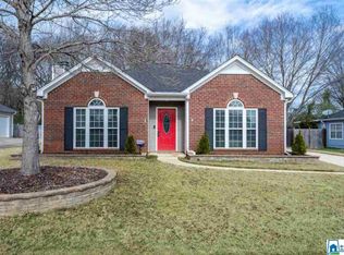 138 Stonehaven Dr, Pelham, AL 35124