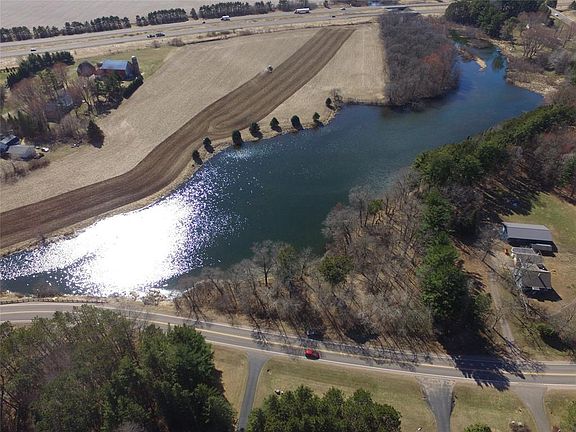 4th image of 00 County Hwy Q