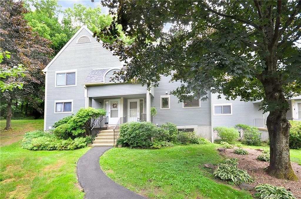 5 Quail Dr 5, Tariffville, CT 06081 Zillow