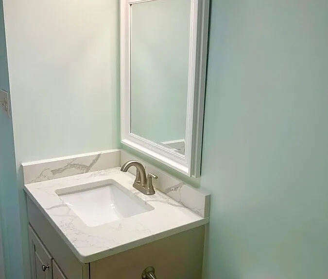 12901 Hathaway Dr — Photo 20