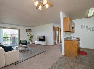 Oak Court, Fargo, ND 58103