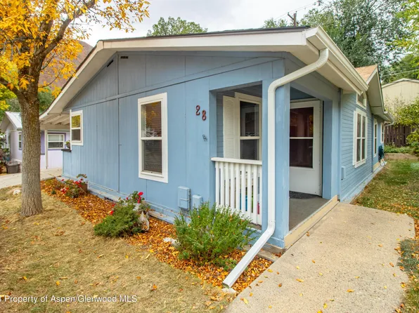 125 Center Dr Trailer 28, Glenwood Springs, CO 81601