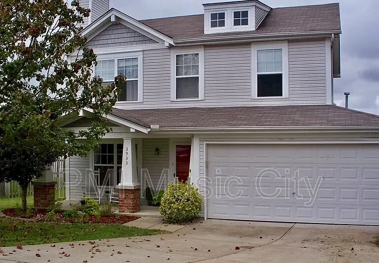 3933 Bridgeview Ln — Photo 1