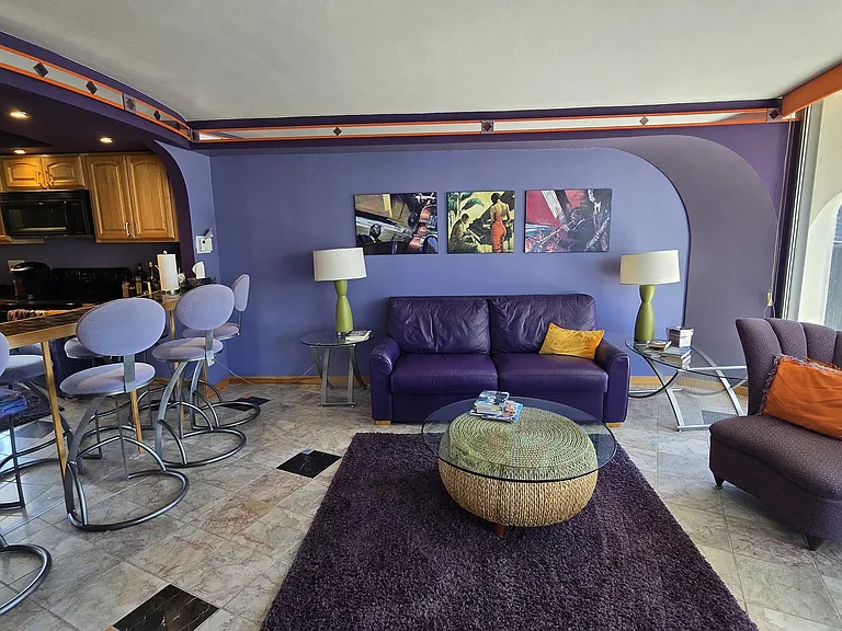 300 N State St #3911 — Photo 4