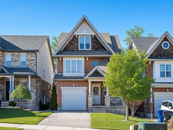 17 Darnell Rd, Guelph, ON N1G 5K4
