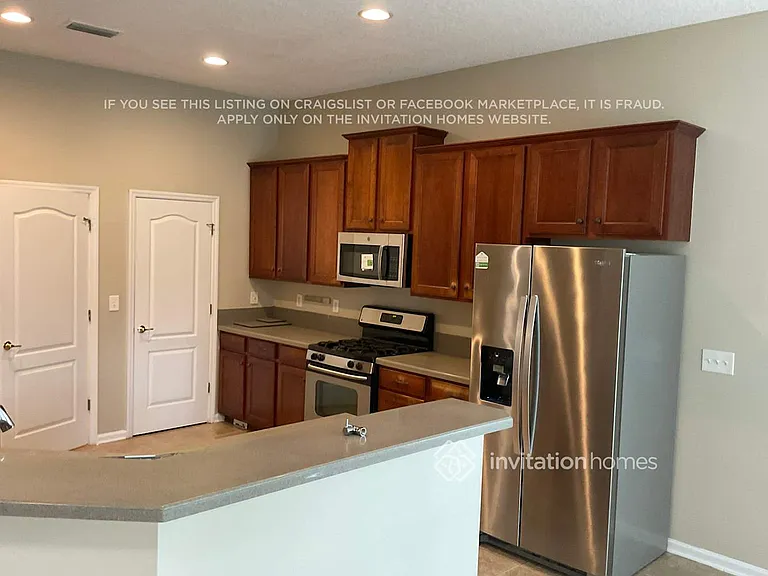 11315 Claudine Ct — Photo 4