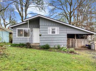 1040 SW Oakdale Ave, Dallas, OR 97338