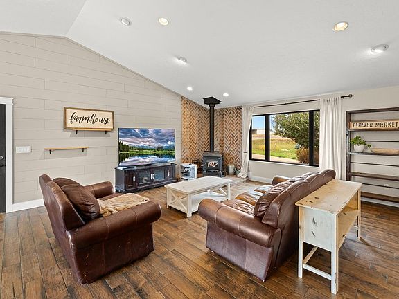 3rd image of 31091 County Road 41