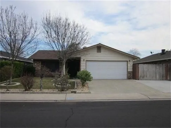 1084 Sonora Ave, Manteca, CA 95337