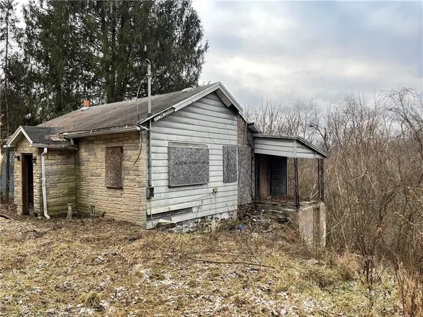 212 Allison Rd, Allison, PA 15413