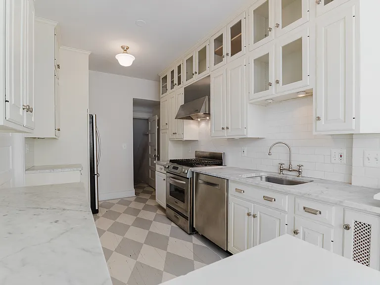 2014 Klingle Rd NW — Photo 25