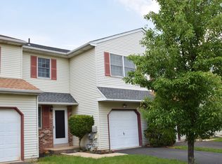 134 Jonathan Dr, North Wales, PA 19454
