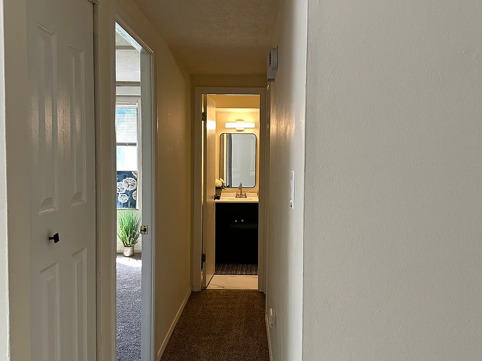 1 Bedroom 1 Bathroom
